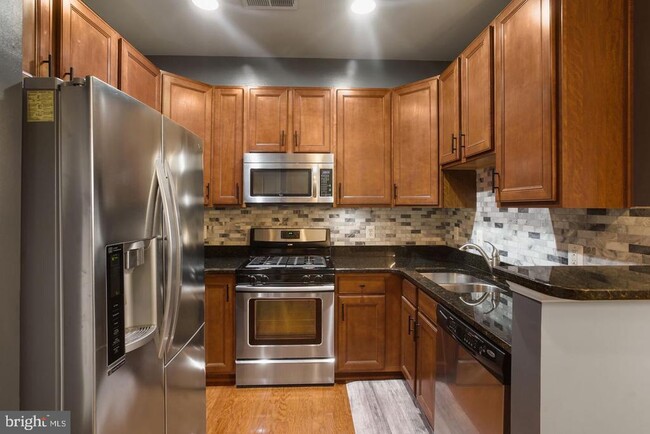 Foto del edificio - 2675 Sheffield Hill Way