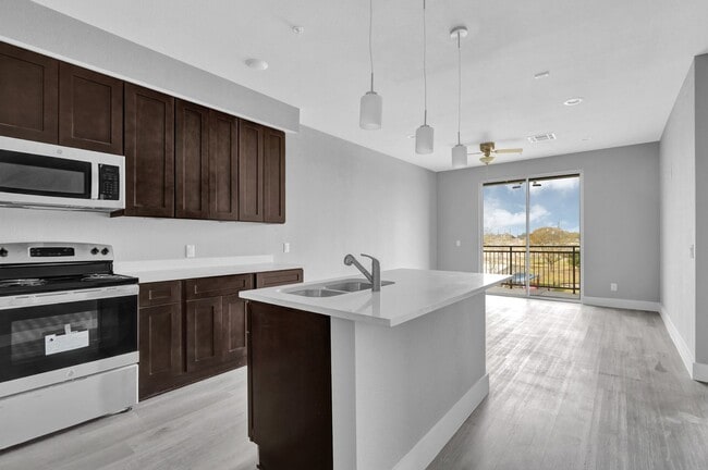 Interior Photo - Harvest Moon Apartments
