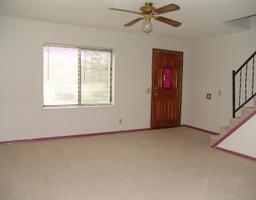 Sala de estar - Royal Meadow Townhouse Apartments