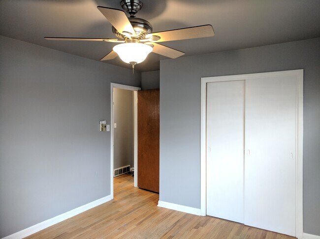 Foto del edificio - 7602 Osage St