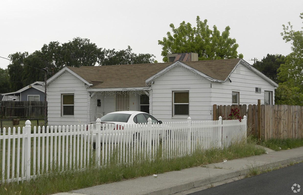 Foto principal - 277 Highway Ave