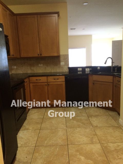 Foto del edificio - 7506 Bliss Way