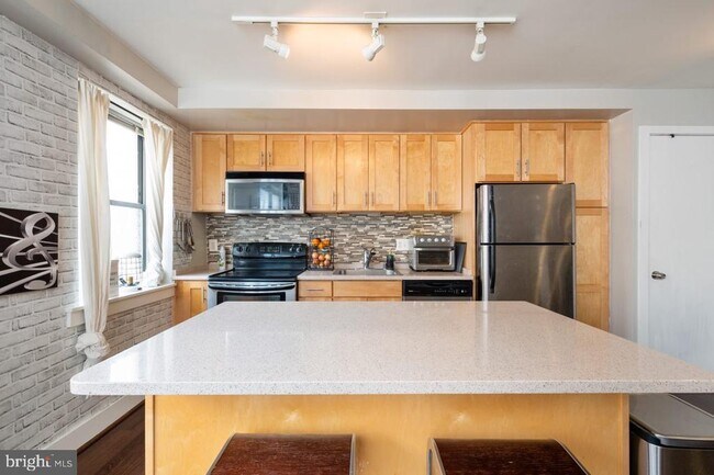 Foto del edificio - 210 Oakwood St SE