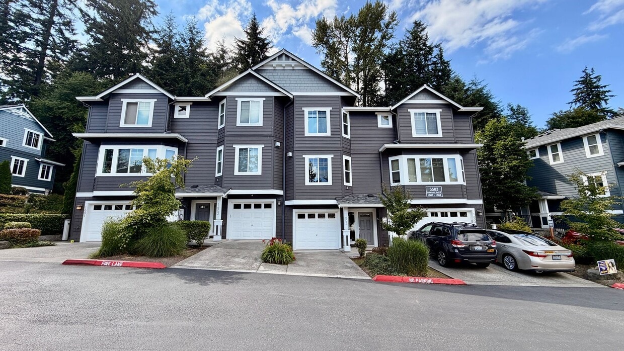 Photo - 5583 Lakemont Blvd SE #1603