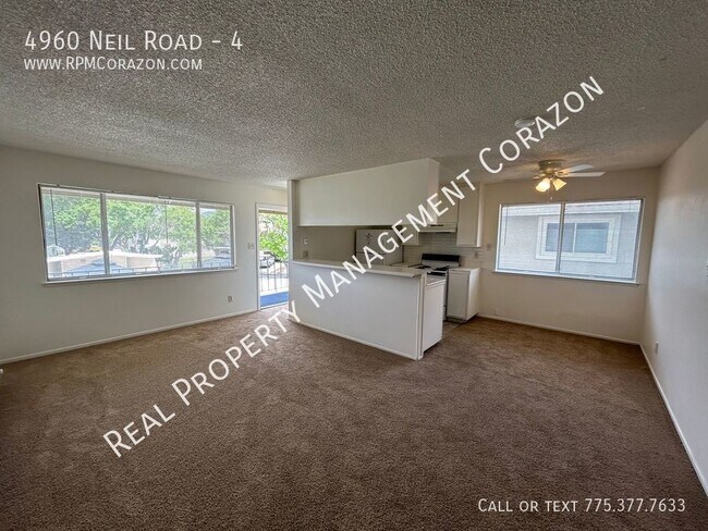 Building Photo - Upstairs 2 bedroom, 1 bathroom condo now a...