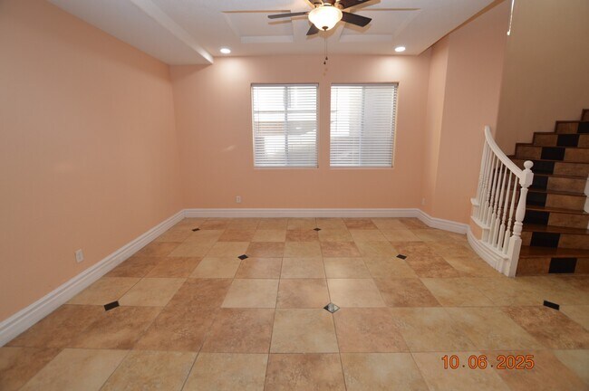 Building Photo - 638 Harvester Course Dr