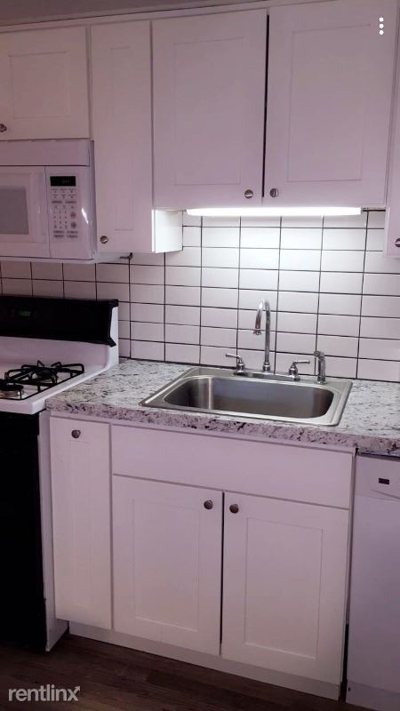 Building Photo - 2 br, 1 bath Condo - 3171 w 115th st