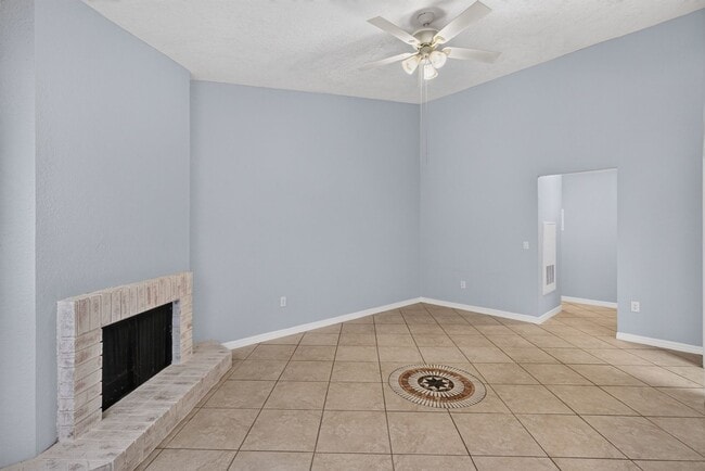 Building Photo - 659 Montego Bay Ct