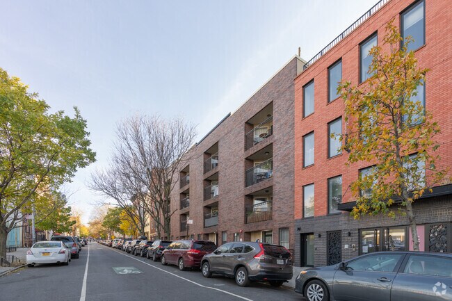 Building Photo - 198-206 21st St
