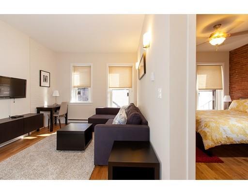 Foto del edificio - 303 Newbury St