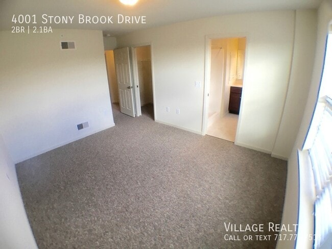Building Photo - 4001 Stony Brook Dr