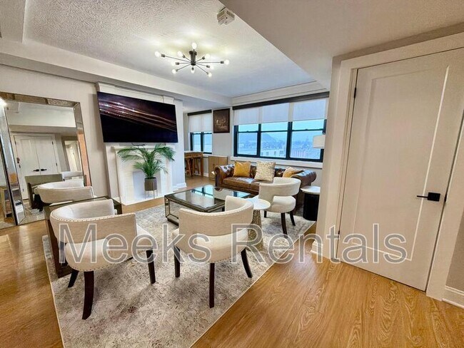 Foto del edificio - 1108 Kanawha Blvd E