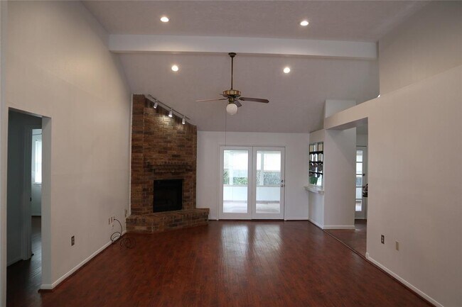 Foto del edificio - 2850 Mesquite Dr