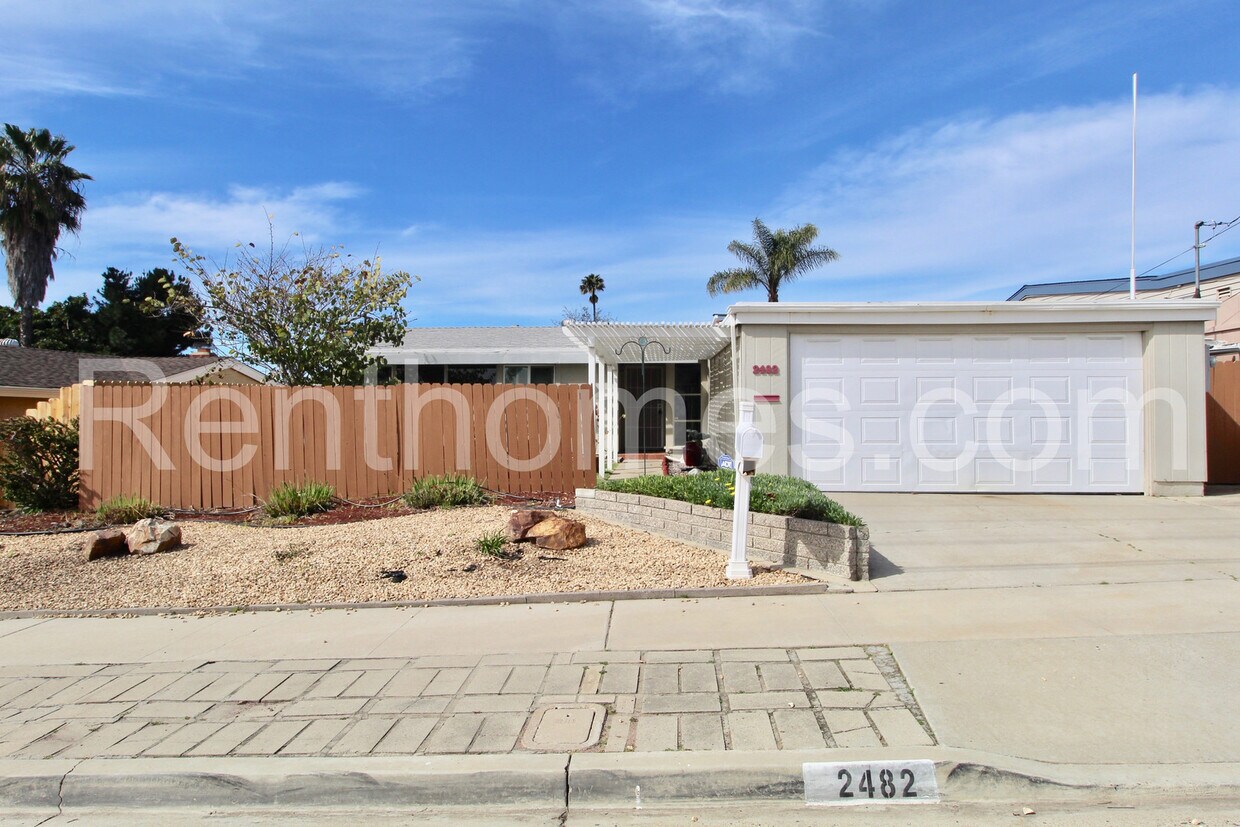 Primary Photo - 2482 Moonstone Dr