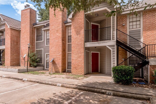 Foto del edificio - 2401 Sycamore Ave