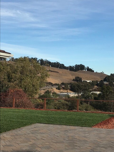 Building Photo - 2778 Marineview Dr