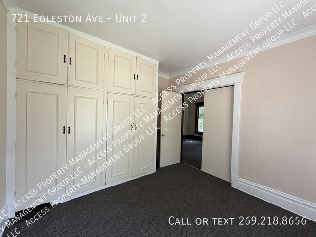 Building Photo - 721 Egleston Ave