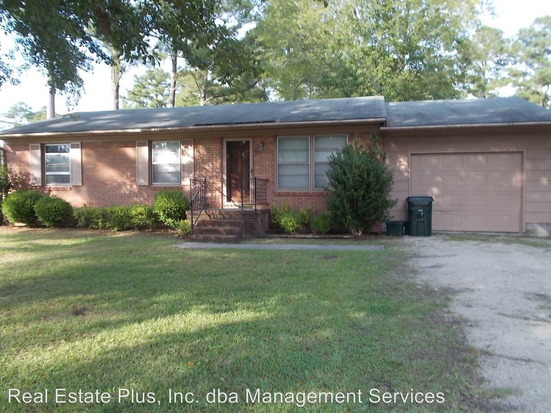 Primary Photo - 2602 Cherry Tree Dr