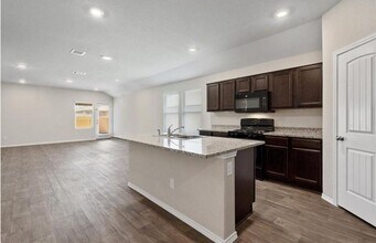 Building Photo - 211 Whipporwill Ln