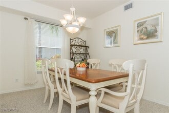 Building Photo - 23770 Clear Spring Ct