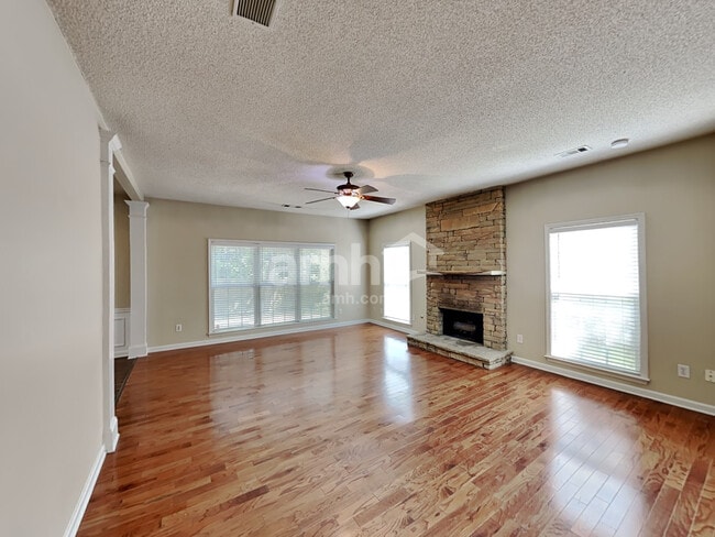Building Photo - 11515 Bentham Ct