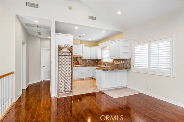 Foto del edificio - 1720 Carlson Ln