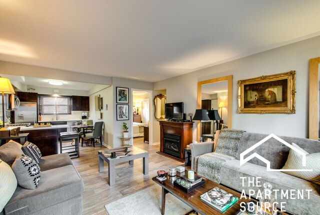 Foto principal - 1319 W Sherwin Ave