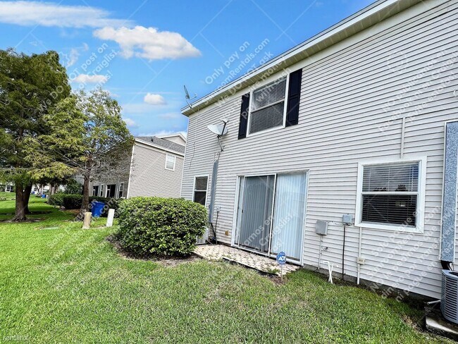Foto del edificio - 2 br, 1.5 bath Townhome - 12341 Country Wh...