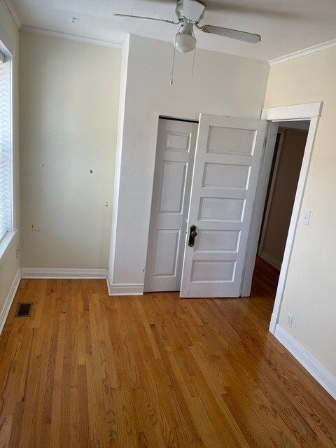 Building Photo - 6110 N Albany Ave