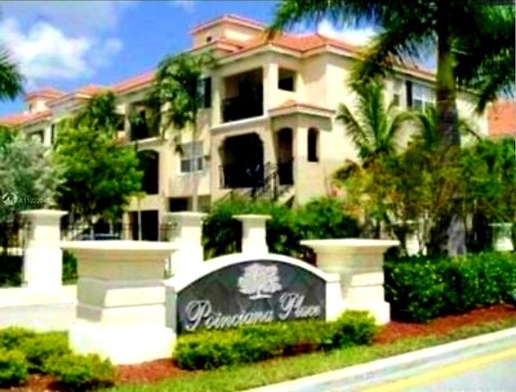 Entrada principal - 5800 W Sample Rd