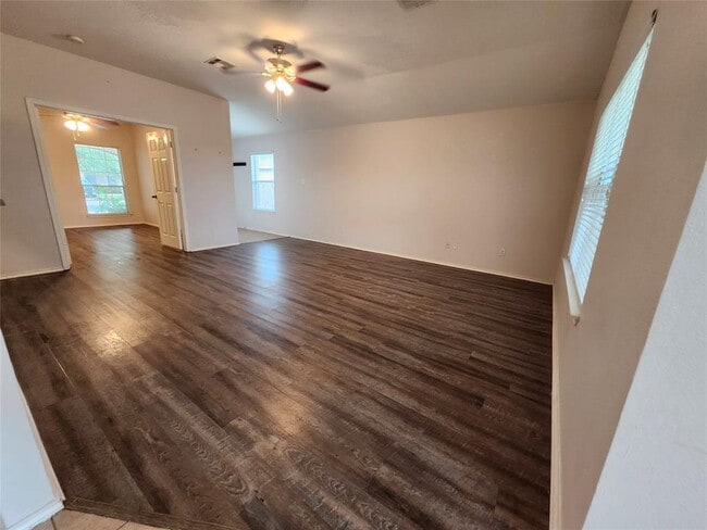 Building Photo - 3229 Corrigan Ln