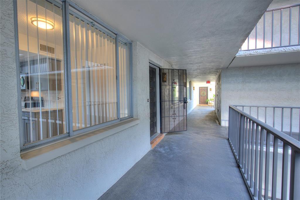 Primary Photo - 2699 Seville Blvd