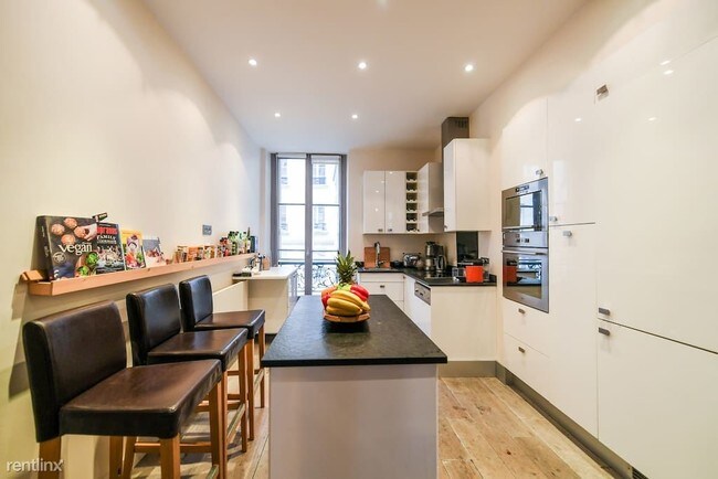 Building Photo - 2 br, 2 bath Apartment - 395 Broadway Apt 15A