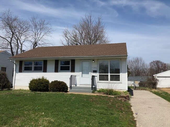 Photo - 323 Shepley Dr. House