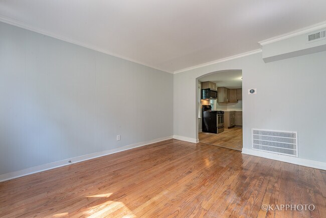 Building Photo - 3108 N St Louis Ave