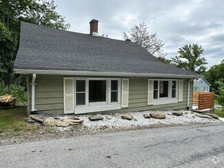Building Photo - 7 Cedar St
