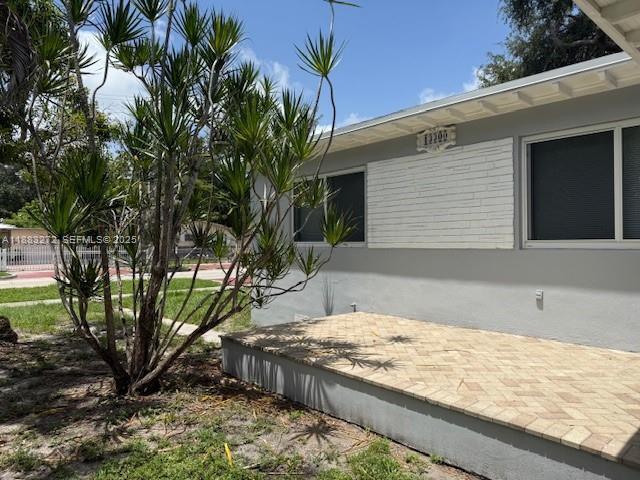 Foto del edificio - 13300 NE 10th Ave