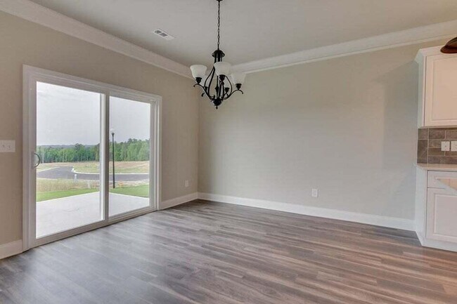 Building Photo - 973 Burlington Dr