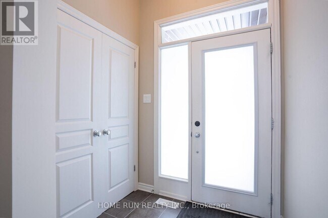 Photo du bâtiment - 914 Fletcher Cir