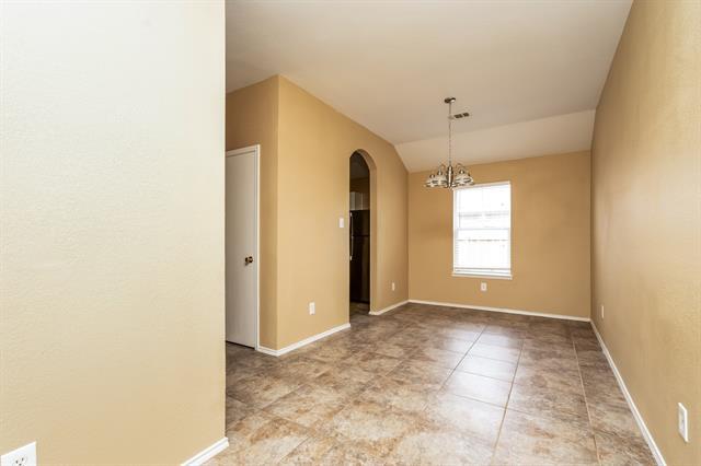 Foto del edificio - 1611 Emily Ln