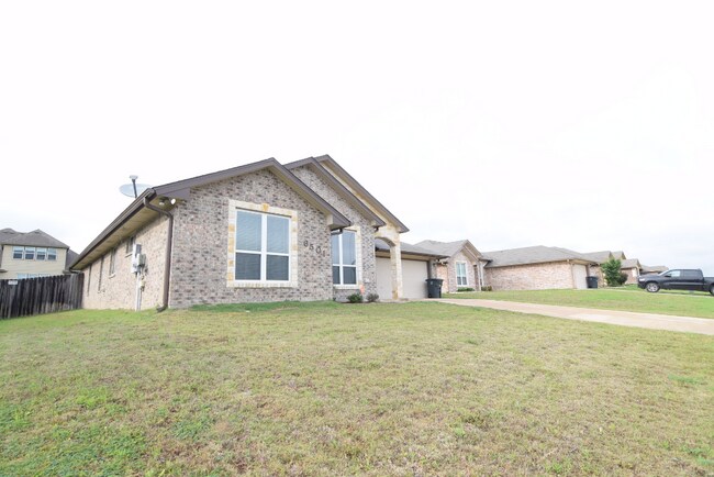 Foto del edificio - 6501 Morganite Ln