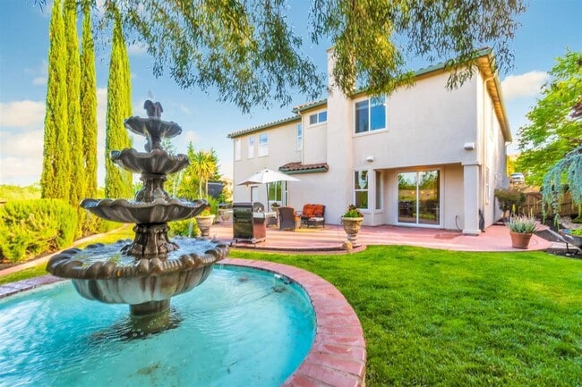 Foto del edificio - 5063 Winterfield Dr
