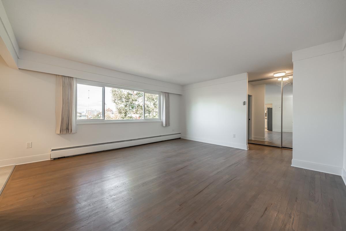 Rockridge Apartments Apartments 1126 Rockland Ave Victoria, BC