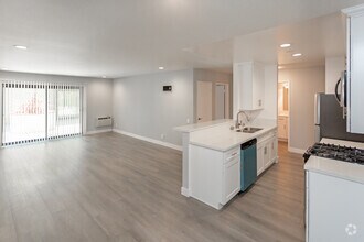 1BR,1BA - Kitchen - The Alexio