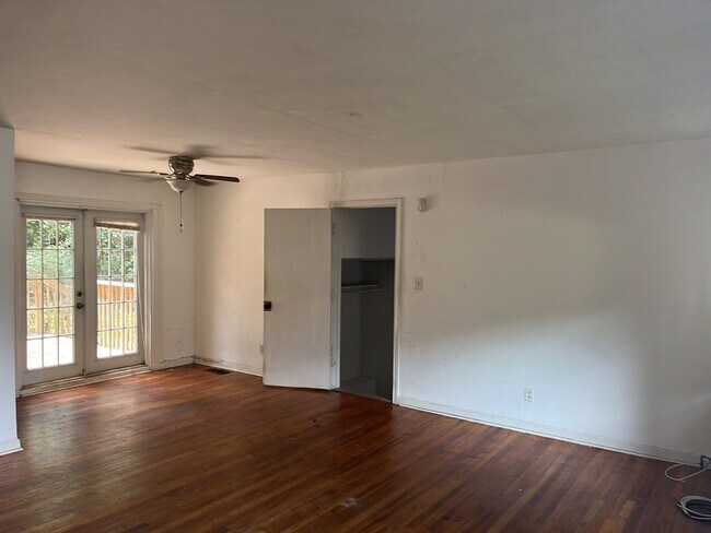 Foto del edificio - 408 Murat St