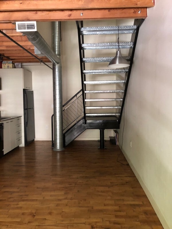 Building Photo - 346 Pierpont Ave