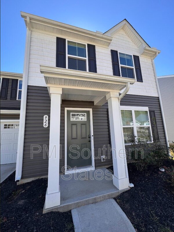 Foto del edificio - 926 Shakespeare Dr