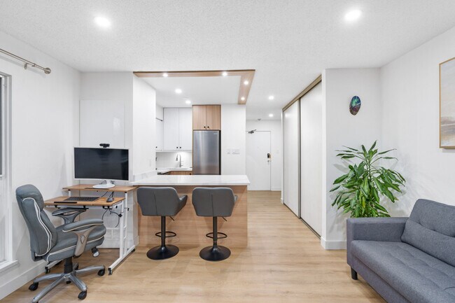 Photo du bâtiment - 1545 E 2nd Ave