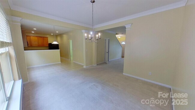 Foto del edificio - 10818 Slalom Hill Rd