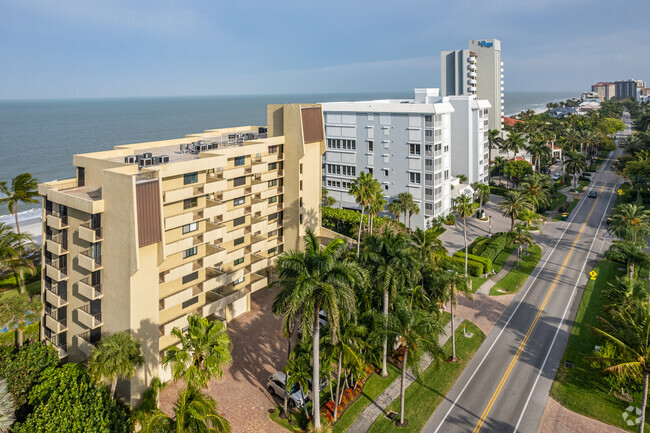 Aerial Photo - The Villas of Vanderbilt Condos